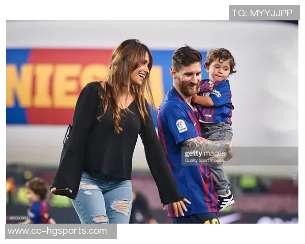 梅西坦言情感表达困难仍愿为安东内拉准备花朵重温初吻甜蜜回忆