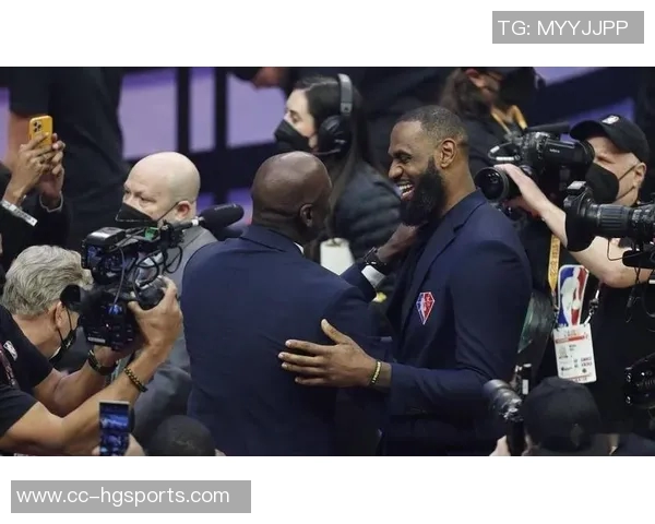 詹姆斯41岁前四场比赛狂砍104分刷新贾巴尔38年纪录再创历史