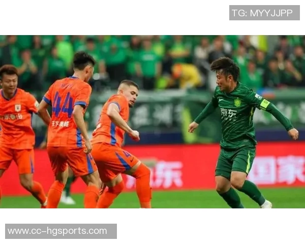 国安球员半场后展现斗志防守问题依旧是最大短板